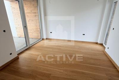 Casa/Vila || Voronet - 4