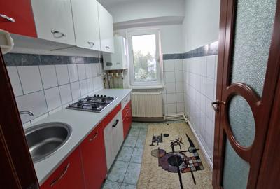 Apartament cu 2 camere,Micro 38