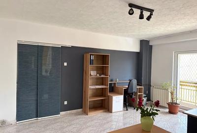 UNIRII -P-ta Alba Iulia -ETAJ 1 - PRET 185 000Euro - 58 MP BLOC NOU - 3