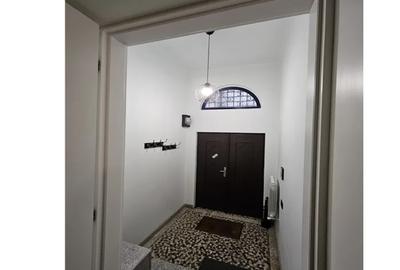 Zona Piata Romana apartament 4 camere in vila - 7