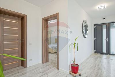 Casă modernă cu 2 dormitoare, teren 265 mp in Bartolomeu - 3