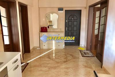Apartament 2 camere I decomandat I Cetate I Bulevard I mobilat I - 9