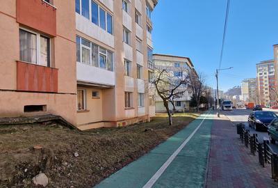 Apartament 3 camere decomandat, etaj 3/4, zonă Calea Romanului - Baie mare unifi - 19