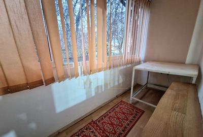 Apartament cu 3 camere | Girocului - 12