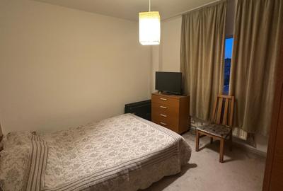 Apartament cu 4 camere semidecomandat în Militari