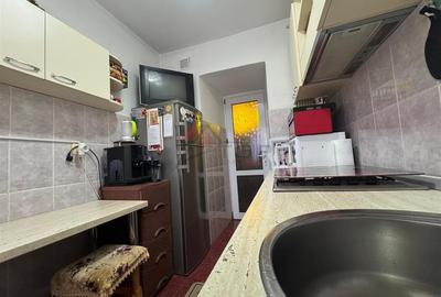 Etaj 3, apartament cu 2 camere Mircea cel Batran - 3