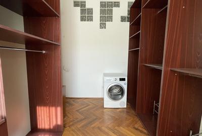 Apartament  spatios de vanzare intr-o cladire istorica - 15