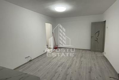 Apartament cu 2 camere semidecomandat în Dâmbovița