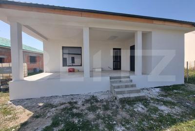 Casă individuală cu 4 camere în Crevedia