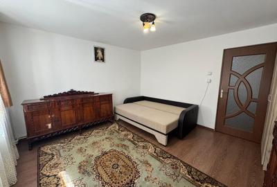 Casă cu 2 camere în Central