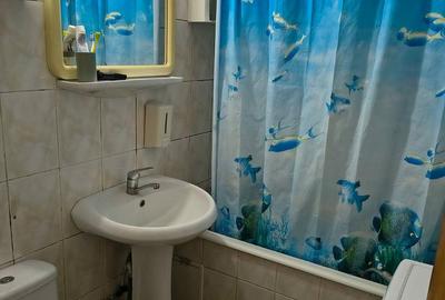 Apartament cu 4 camere, etaj 3, VASLUI zona CENTRU - DONICI; - 4