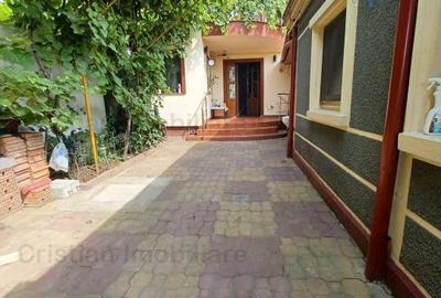 Casa Pretabila 2 familii, suprafata teren 290 mp, toate utilitatile, zona Centra - 1