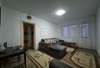 Apartament cu 2 camere semidecomandat, mobilat în Tomis II