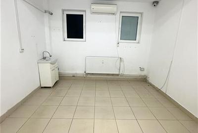 Spatiu comercial foarte spatios, ideal pentru clinici medicale, zona Brotacei - 5