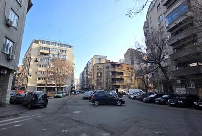De vanzare 3 camere la Sala Palatului/Cișmigiu, gata de mutat - 27