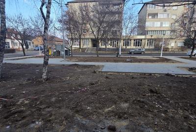 Apartament 2 camere decomandat-zona Spitalul Judetean-129.000 euro neg - 1