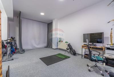 Proprietate exclusivista de vanzare: 2 case | 9 camere | 2000 mp teren - 45