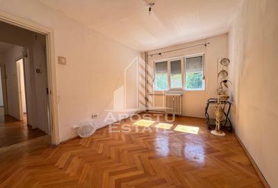 Apartament cu 3 camere, decomantat, etajul 2 , zona Spitalul Judetean - 7