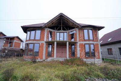 Casǎ de vânzare 7 camere P+E Sânmartin sat. Rontǎu - 1