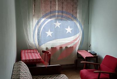 3 camere, etaj 3 – Zona George Enescu – ideal pentru renovare - 1