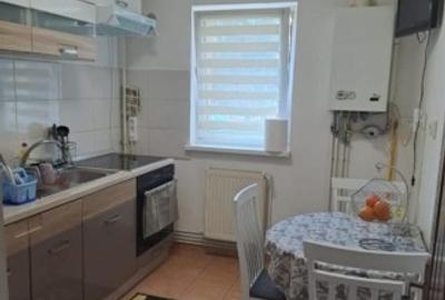 Garsonieră decomandată în Astra