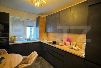 Apartament cu 3 camere decomandat, mobilat în 13 Decembrie