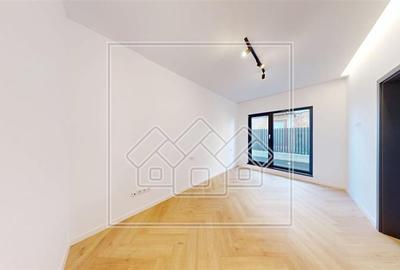 Apartament in Sibiu- 115 mp utili- 4 camere, 3 bai- 200mp curte libera - 17