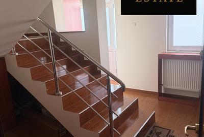Apartament de vanzare 3 camere decomandat Et 2 zona Centrala  Rm Valcea - 8