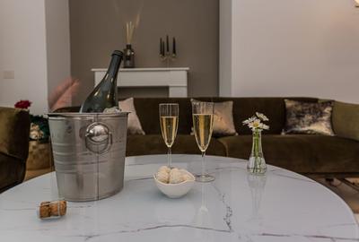 Penthouse Exclusivist cu Terasă Panoramică și Jacuzzi – Coresi Brașov - 12