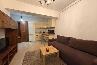 Apartament cu 2 camere semidecomandat, mobilat în Vitan
