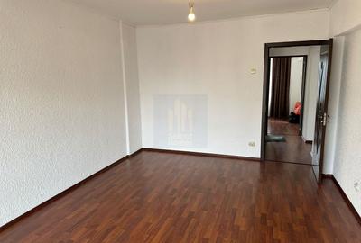 Apartament 3 Camere de Inchiriat  *Unirii* - 1