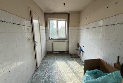 Apartament 2 camere, 52 mp utili, etaj 1, cu boxa la subsol - zona Cetatii - 6