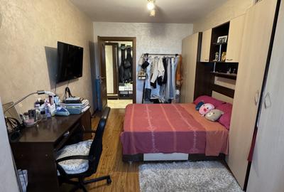 Apartament 3 camere, etaj 4/10, Marasesti - 13