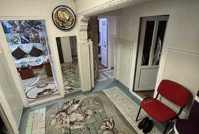 Apartament cu 4 camere decomandat, mobilat în Inel II