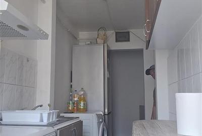 2 camere, etaj superior in bloc cu lift, Mobilat si Utilat - Viziru 3 - 9