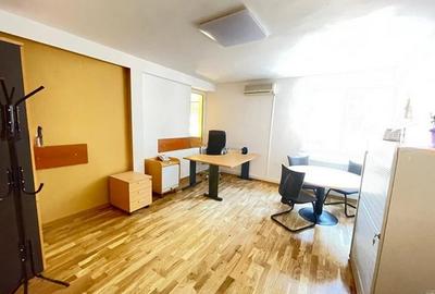 Cazino - Hotel Palace, spatiu ideal birouri, 90 mp., 5 camere. - 10