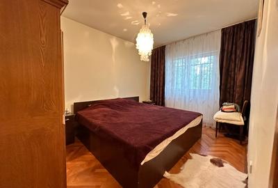 Apartament cu 3 camere semidecomandat, mobilat în Ghirodei