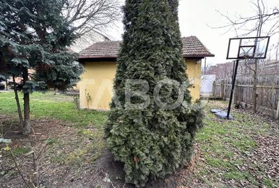 Casa 2 corpuri P+M si P+1 spatiu comercial 70 mpu la strada 2 garaje - 17