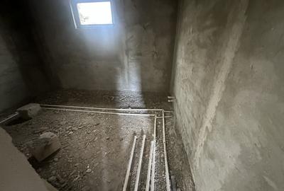 Casă la roșu cu teren 1248 mp | Misleanu, Ialomița | Comision  Cumparator 0 | - 9