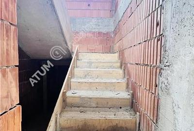 Casa cu 4 camere 2 bai si teren de 230 mp Selimbar - 25