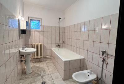 Piata Muncii-Vatra Luminoasa, casa 150 mp + curte- sediu firma - 10
