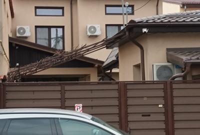 Casă individuală cu 5 camere în Giulești