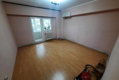 Aprtament cu 2 camere decomandat, etajul 1/8, zona Pacurari - 2