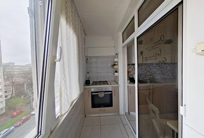 Apartament modern cu 2 camere în zona 1 Mai - Balcon generos și vedere deschisă - 3