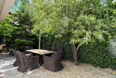 Vila de vanzare in Otopeni-central, zona linistita-Comision 0% - 45