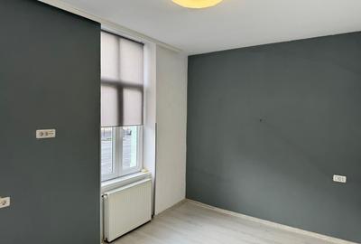 Spatiu Comercial de Inchiriat - 6