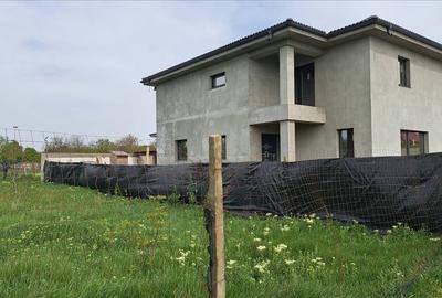 KM.5, EN-GROS TEREN 333 MP. DESCHIDERE 12.40 M, INTRAVILAN,INTRE VILE, UTILITATI - 1