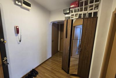 Ap. 2cam,dec,renovat total,et.5,bl.reabilitat,1 min distanta metrou. - 6