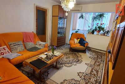 Apartament cu 3 camere si 2 balcoane, Sagului - ID V4876 - 1