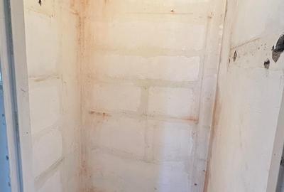 De vanzare 2 camere decomandat etaj 1 cu centrala Complex Studentesc - 9